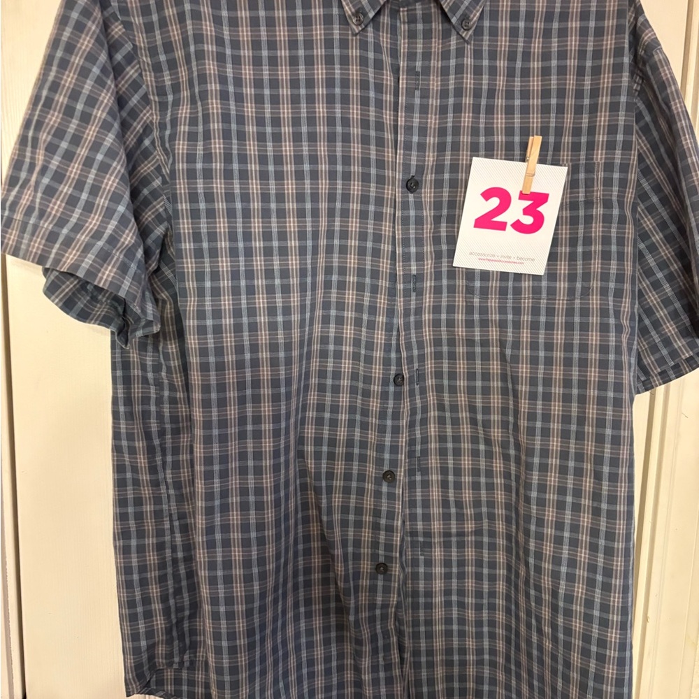 Van Heusen Blue and Gray Casual Button Down Shirt